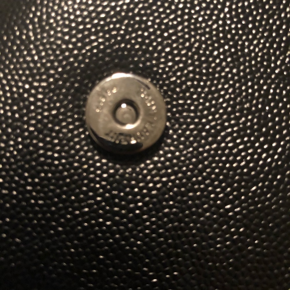 YSL GRAIN DE POUDRE EMBOSSED LEATHER BAG - Picture 3 of 6